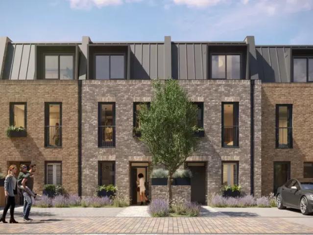 House for sale in Strawberry Hill, Greater London