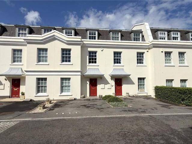 House for sale in Tortington, Arun