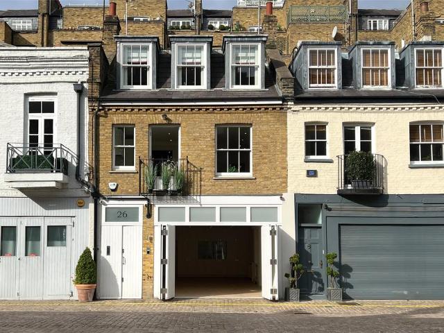House for sale in South Kensington, Greater London