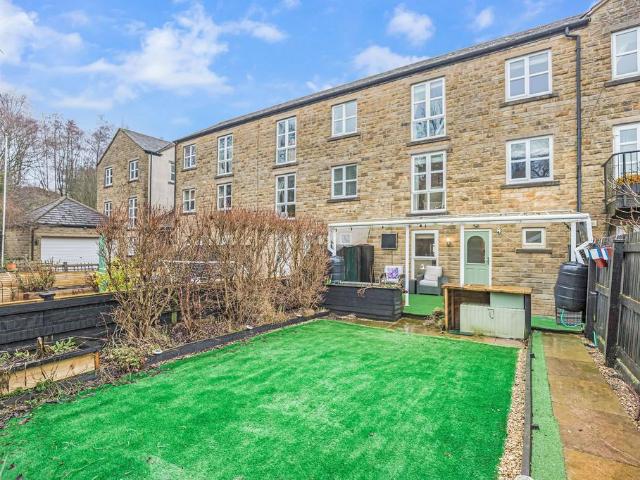 House for sale in Haworth, West Yorkshire