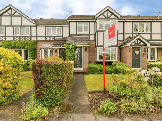 House for sale in Bollinbrook, Macclesfield