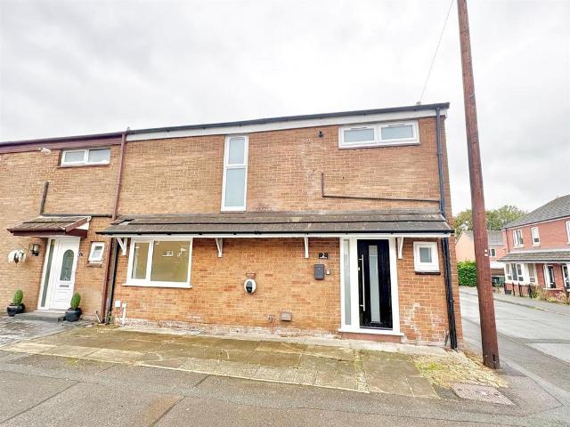 House for sale in Westleigh, Wigan