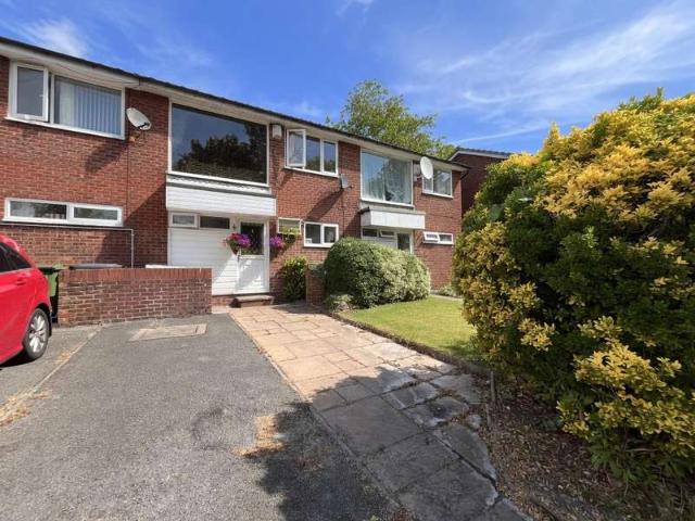 Townhouse for sale in Colshaw Farm, Wilmslow