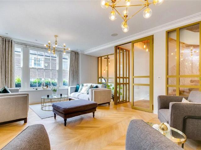 Townhouse for rent in South Kensington Townhouse for rent in South Kensington