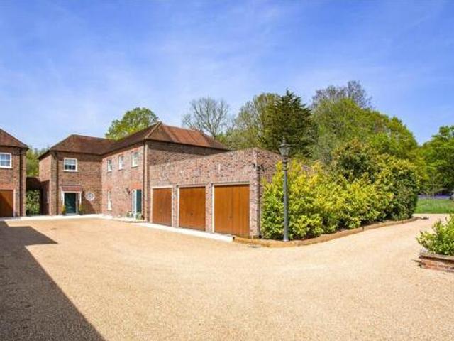 House for sale in Sandown Park, Kent