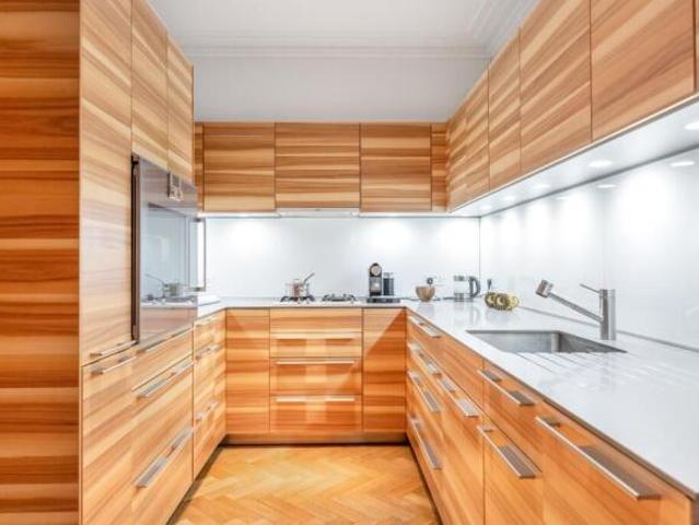 Townhouse for sale in City of Westminster, Greater London
