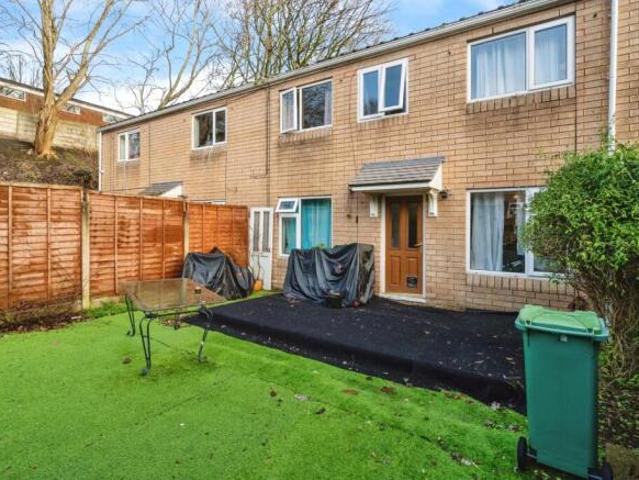 Townhouse for sale in Lee Bank, Greater Manchester