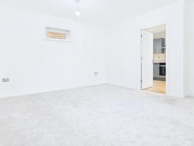 Townhouse for sale in Milverton, Green Close