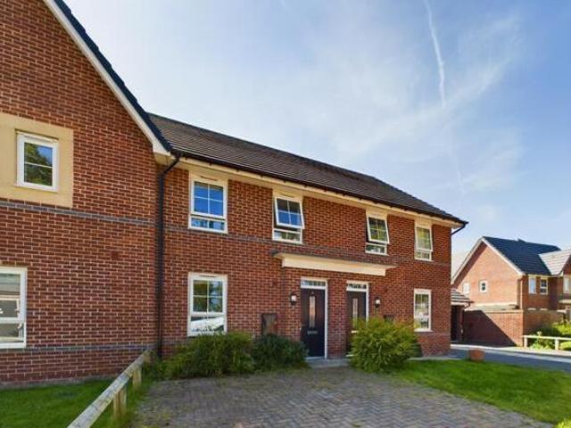 House for sale in Moss Rose, Macclesfield