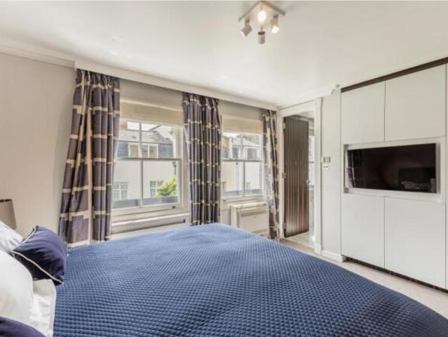 Townhouse for sale