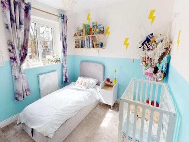 Townhouse for sale in Westhoughton, Lee Bank