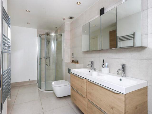 Townhouse for sale in South Yorkshire