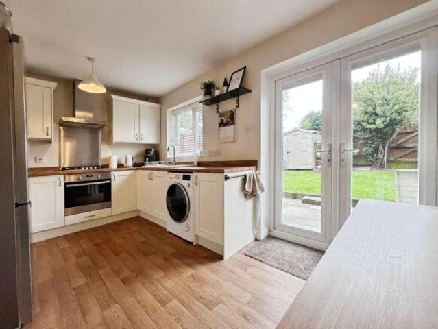 Townhouse for sale in Bradshaw, Bolton
