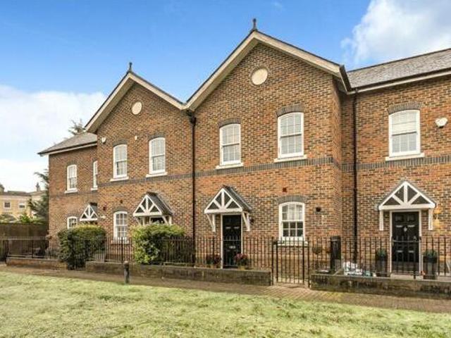 House for sale in Orpington, Greater London