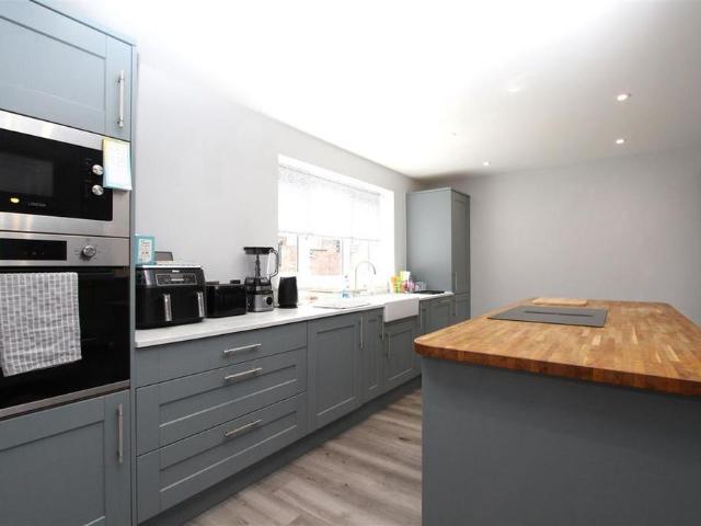 Apartment for rent in Warrington