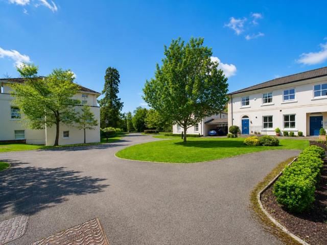 House for rent in Golden Valley, Gloucestershire