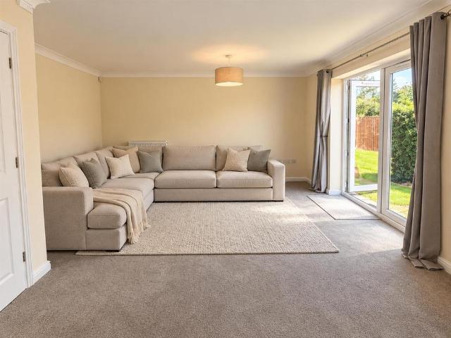 Apartment for rent in North Weald Bassett, Epping Forest