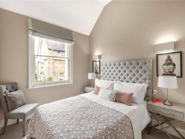 Apartment for rent in Chelsea, Greater London