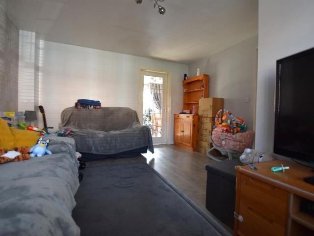 Apartment for rent in Greenside, Macclesfield