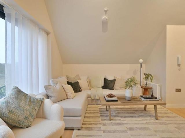 Apartment for rent in Streatham Hill, Greater London
