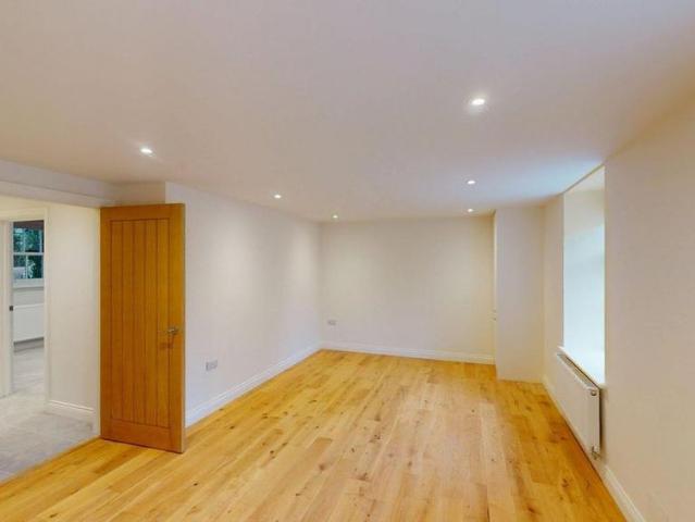 Apartment for rent in Low Bradfield, Sheffield