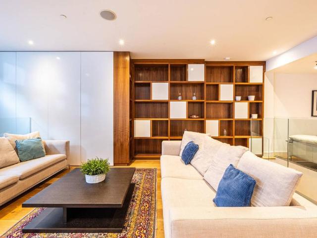 House for rent in South Kensington, Greater London