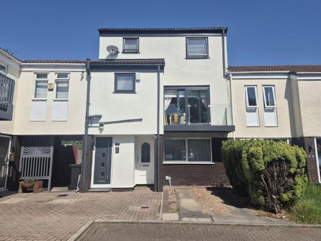 House for rent in Murdishaw, Halton