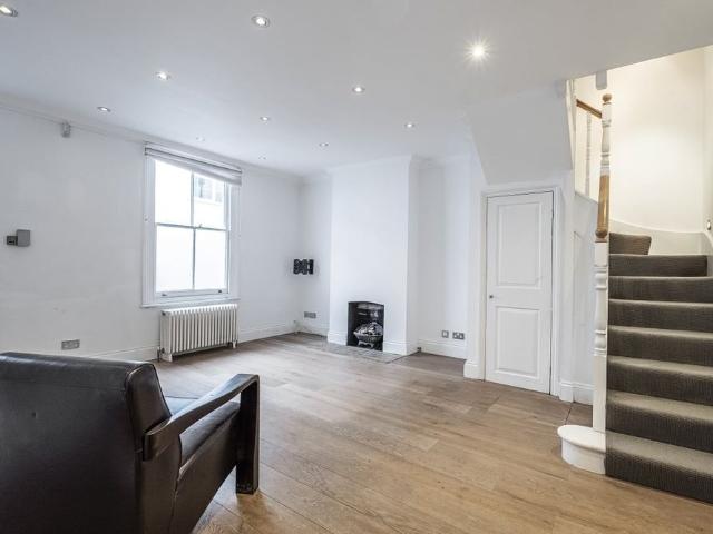 Apartment for rent in St. John's Wood, Isle Of Man