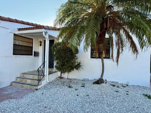 Room for rent in Miami Beach, Florida