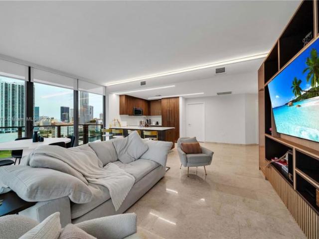 Condo for rent in Miami