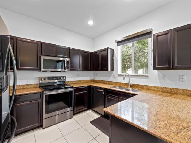 Townhouse for rent in Florida