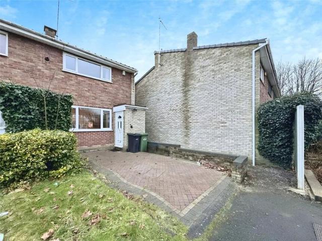 Apartment for rent in Netherton, Dixon's Green
