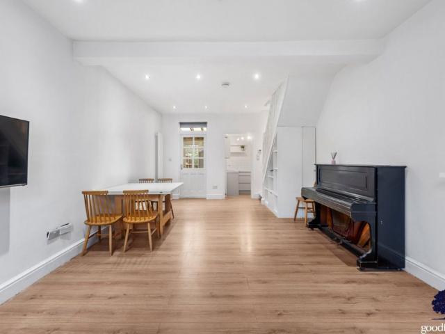 House for rent in London Borough of Merton, Greater London