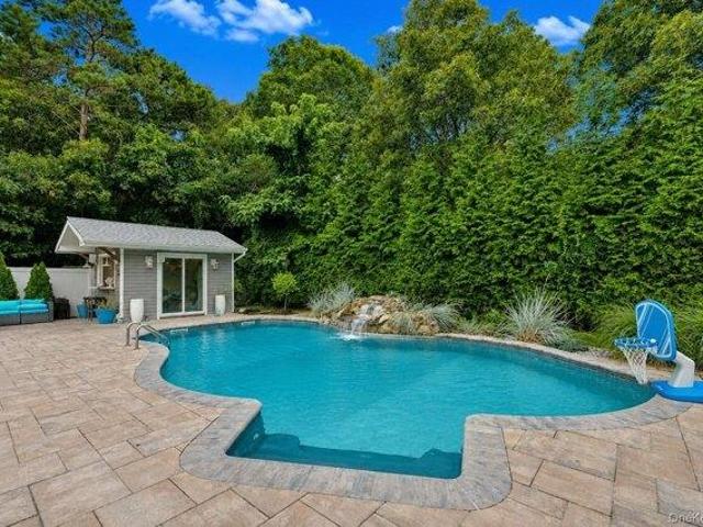 House for sale in Centereach, New York