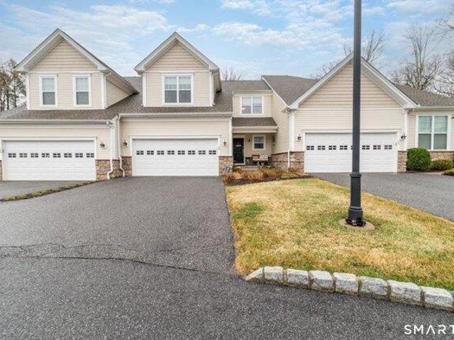 House for sale in Middlebury, Connecticut