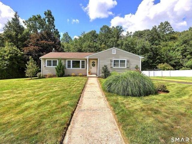 House for sale in Middlebury, Naugatuck Valley Planning Region