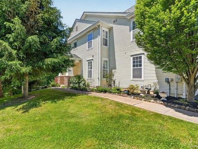 Condo for sale in New York