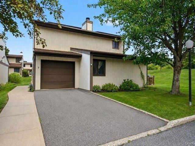 House for sale in New York