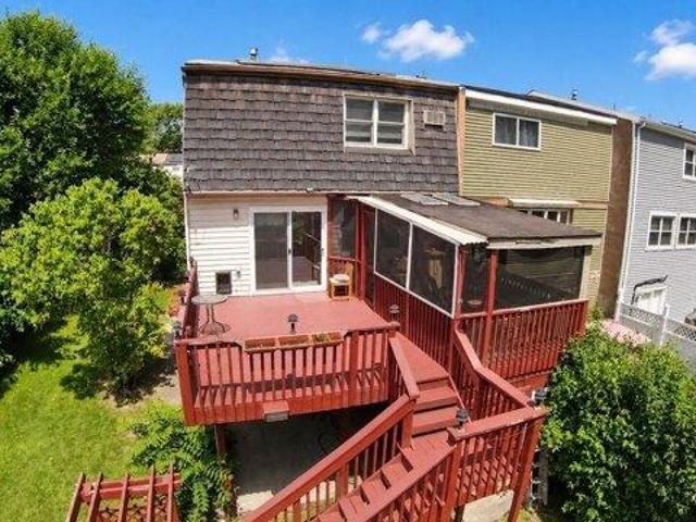 House for sale in New York