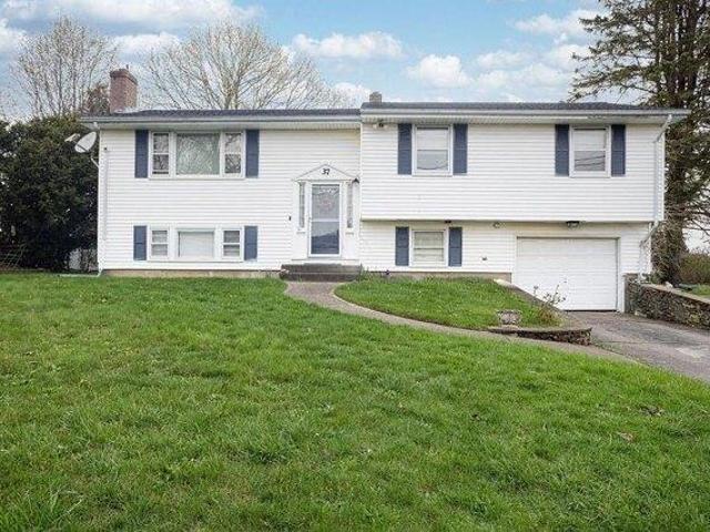 House for sale in Middletown, Rhode Island