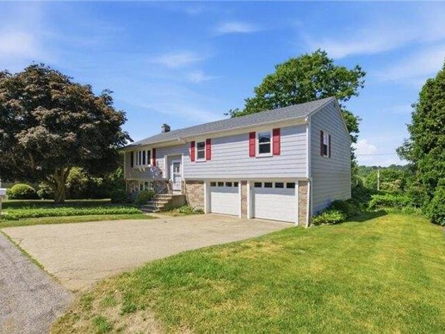 House for sale in Middletown, Rhode Island
