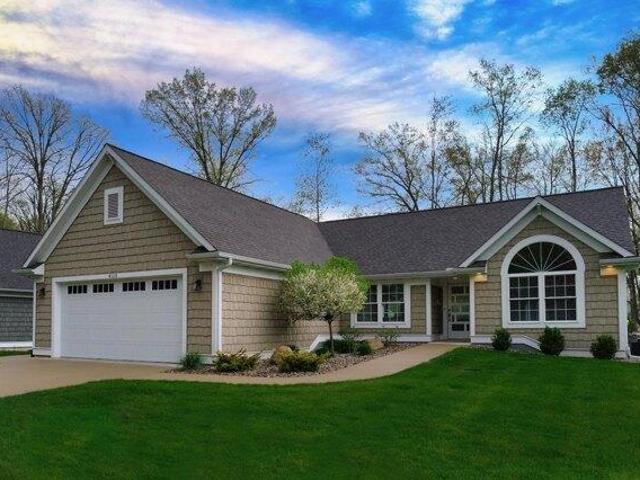 Condo for sale in Midland