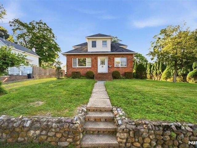 House for sale in Midland Park, Bergen County