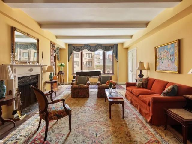 Apartment for sale in Arverne, New York