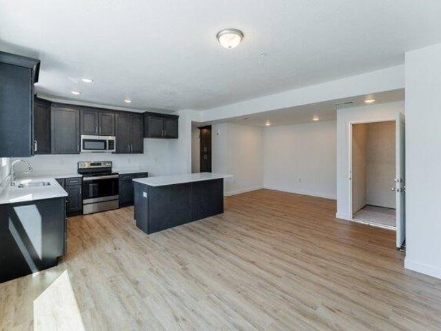 Condo for sale in Midvale, Utah