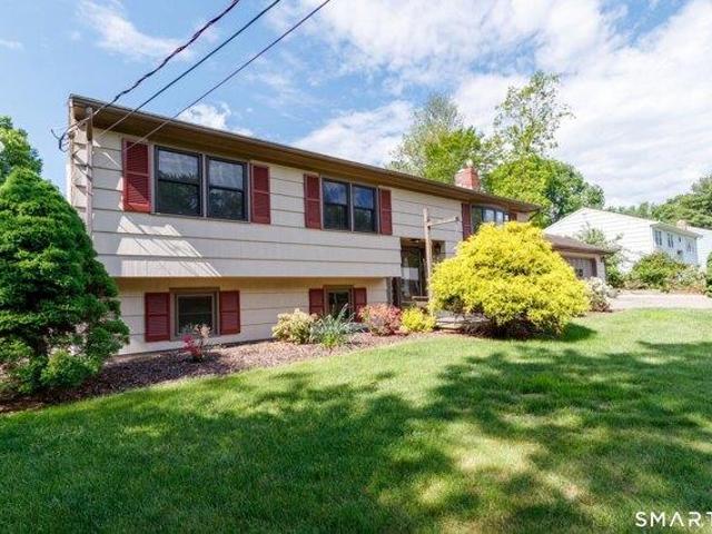 House for sale in Milford, Connecticut