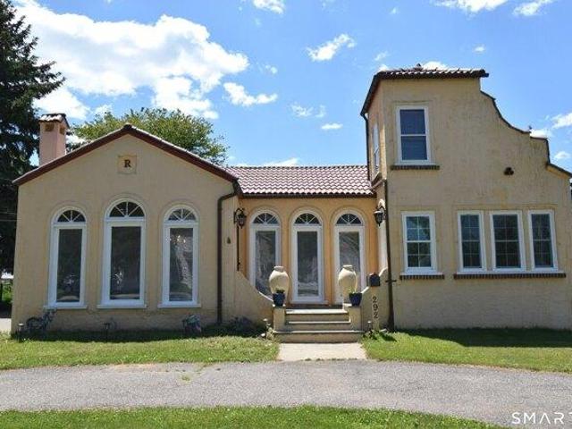 House for sale in Milford, Connecticut