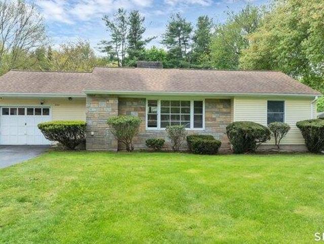 House for sale in Milford, Connecticut