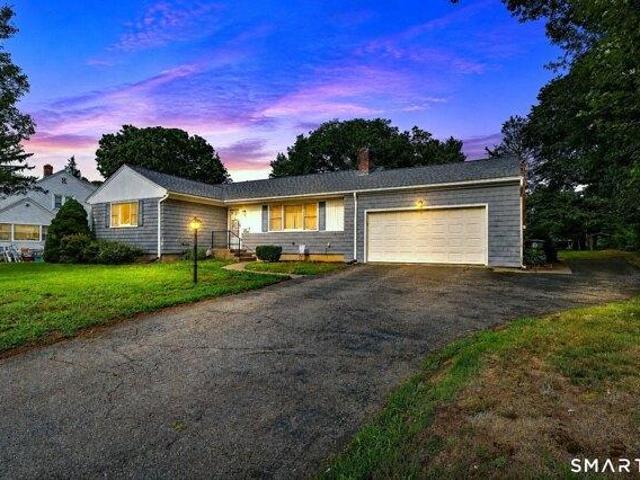 House for sale in Milford, South Central Connecticut Planning Region