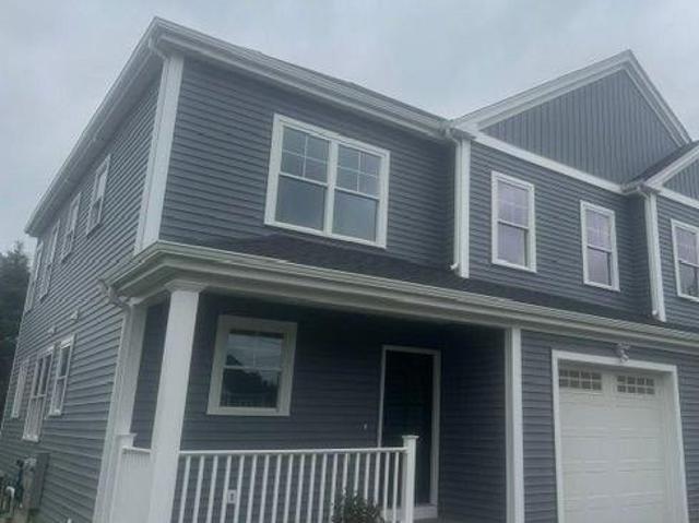 Condo for sale in Milford, Massachusetts